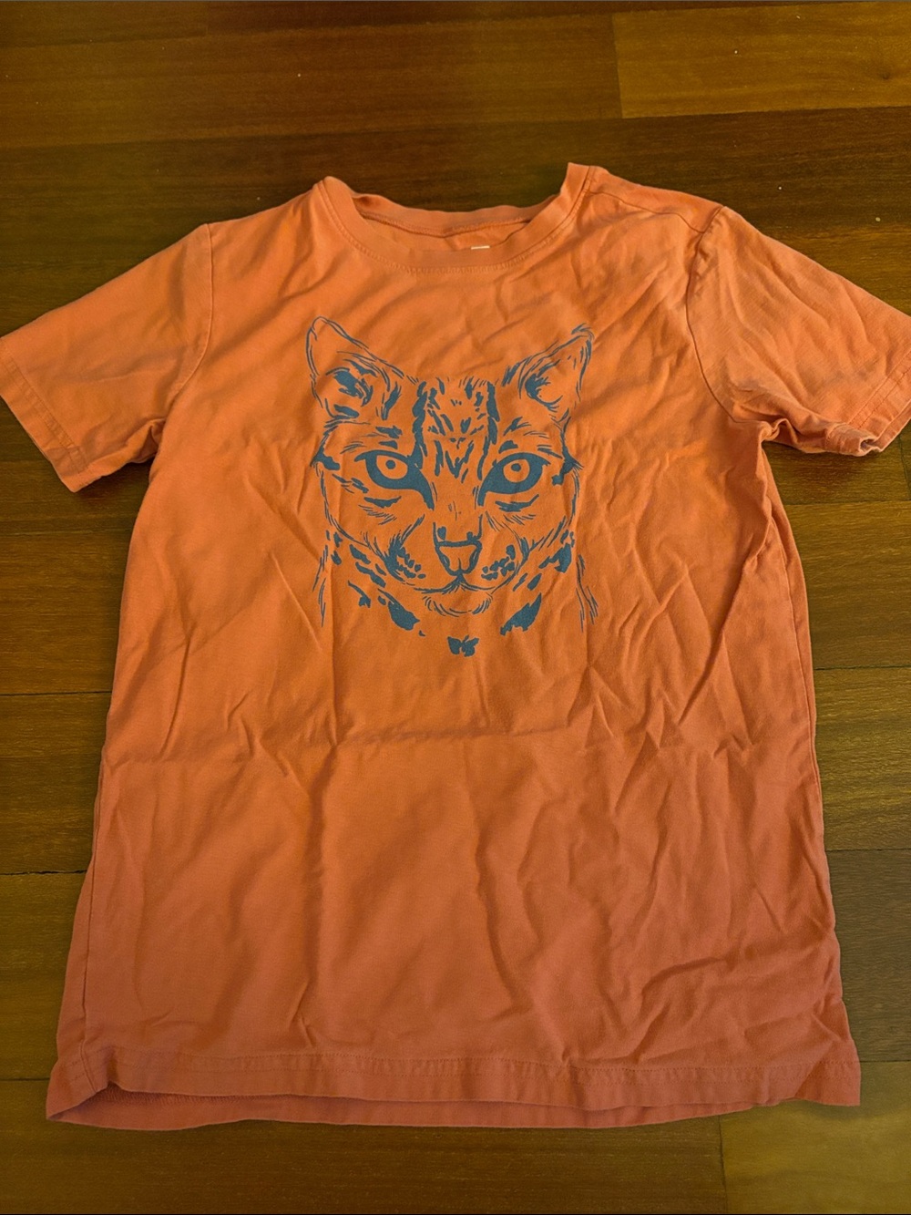 Tea Collection Coral Short Sleeve Tee with Blue Cat Illustration